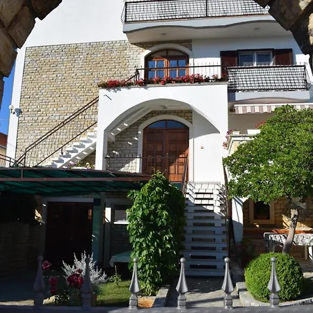 Appartamento 4299d Sveti Filip i Jakov